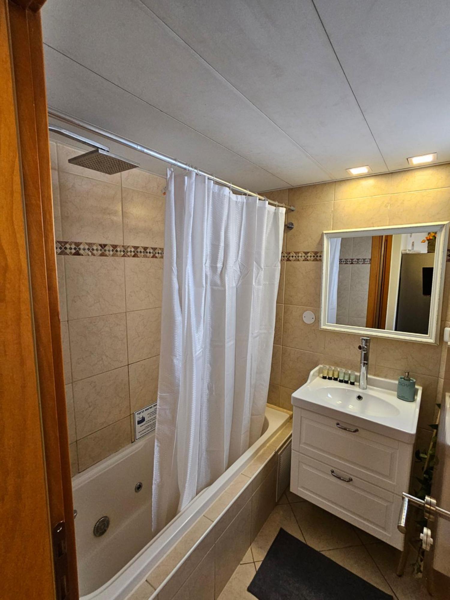 Shohamseaview Vila Eilat Exterior foto